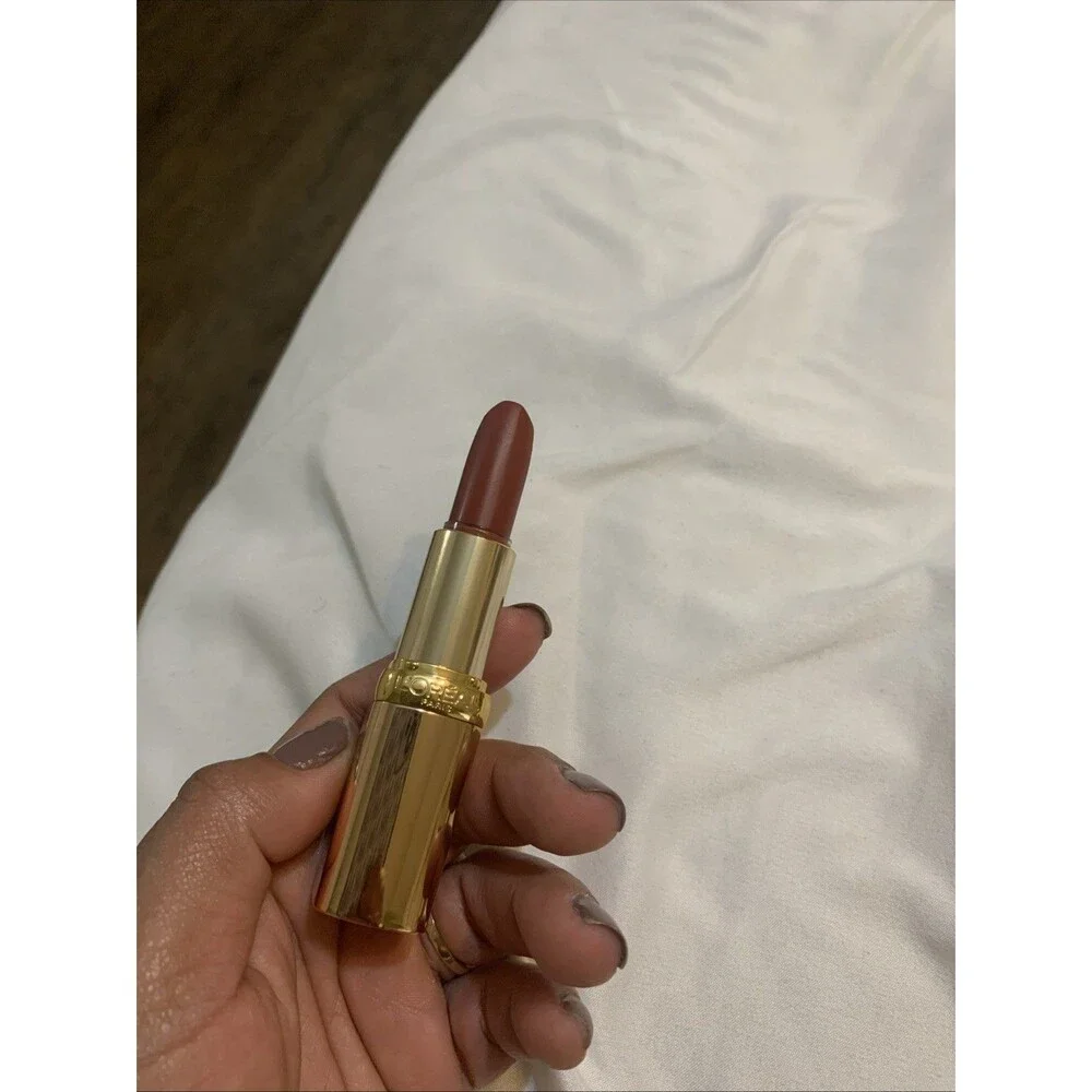 L'Oreal Paris Colour Riche Original Satin Lipstick For Moisturized Lips U Choose